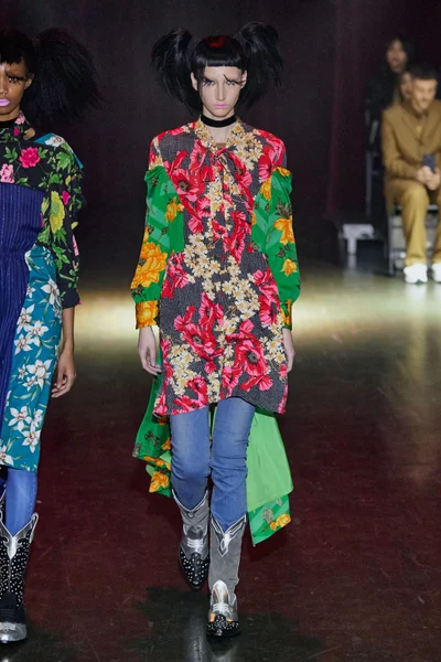 Look 6